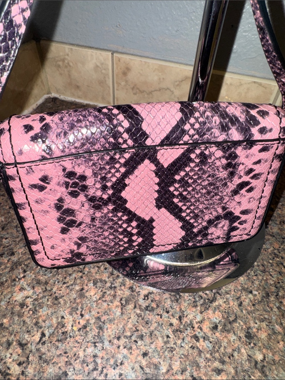Marc Jacobs Pink and Black Snake-Print Crossbody Bag NWOT - Picture 4 of 6